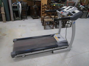 Nautilus Incline Treadmill