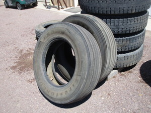 (2) 29575 R22.5 Semi Steer Tires