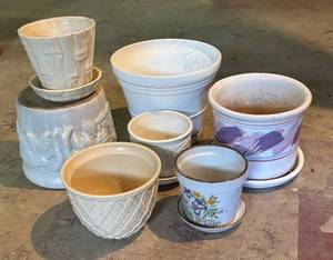 LL - Assorted Planter Pots
