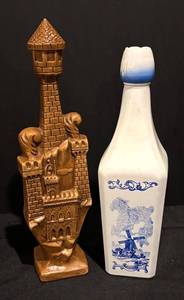 BS - Vintage Castle & Delft-Style Decanters