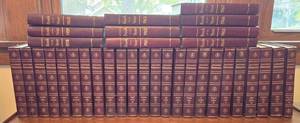 LR - Encyclopaedia Britannica 24-Volume Set & Britannica Book of the Year Yearbooks (1958-1967)