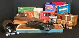 DR - Vintage Games & Puzzles Mixed Lot With Cribbage Boards, Dominoes & Dice
