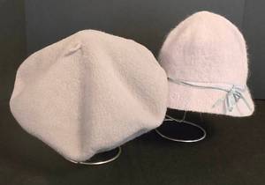 DR - Vintage Hat Racks With 2 Wool Hats Mixed Lot