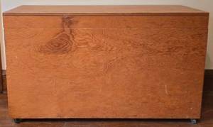 LR - Vintage Rough Hewn Wooden Storage Trunk with Hinged Lid