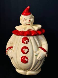 DR - Pan-American Art Vintage Clown Cookie Jar 12