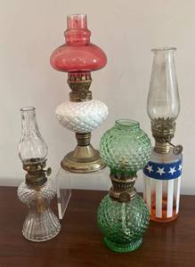 MB - Four Petite Vintage Oil Lamps