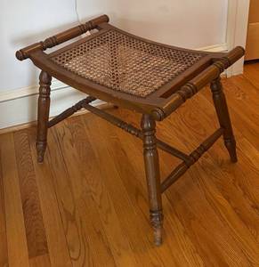 MB - Vintage Caned Seat Bench with Turned Legs