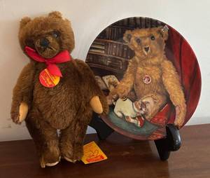 MB - Steiff Bear with Steiff Club Century Collection Plate