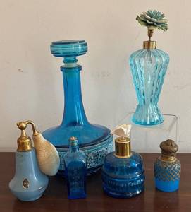 MB - Assorted Beautiful Blue Vintage Glass Vanity Bottles