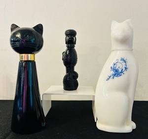 Decorative Vintage Perfume Bottles (Lot of 3)