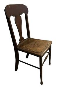 BS - Vintage Wooden Chair