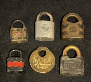BS - Vintage Padlocks (Lot of 6)