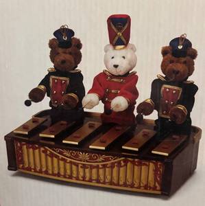 MB - Festive Mr. Christmas Bandstand Bears Musical Decor