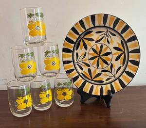 MB - Vintage Persian Ware Hand-Painted Plate & Hibiscus Glasses Set