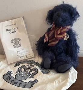 MB - Knickerbocker Libby Bear