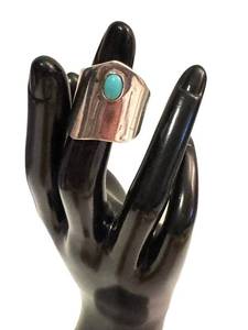 Vintage Southwestern Modernist Sterling Silver Turquoise Ring Size 8.25