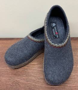 LLSR - Haflinger Pure New Wool Clogs Size 38