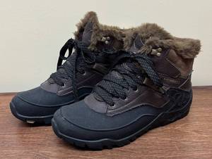 LLSR - Merrell Womens Size 7 Boots