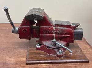 LLSR - Craftsman Bench Vise