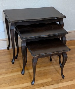 ML - Vintage Mahogany Nesting Table Set (3 Piece)