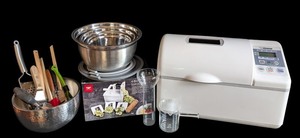 ML - Zojirushi Bread Maker, Paderno Spiralizer & Kitchen Gadgets Mixed Lot