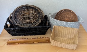 ML - Decorative Baskets & Wood Tray (Lot of 5)