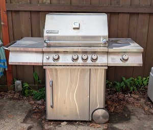 BY - Jenn Air Propane Grill With Rotisserie Attachment & Tank