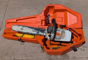G - Stihl 032 Av Chainsaw in Case