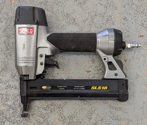 G - Senco Sls18 18 Gauge Brad Nailer Stapler