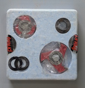 G - Freud Fixed Wing Glass Door Cutter Set