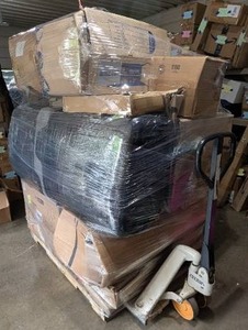 WOW Amazon Mediums Returns Pallet 71 Tall