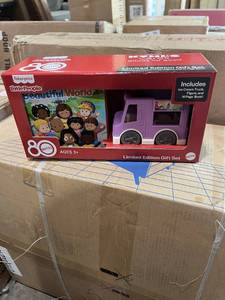 Kohls Care Fisher Price Little People Gift Set