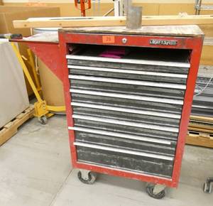Craftsman rolling toolbox