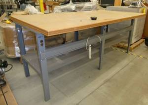 Large 8ft x 4 ft work bench