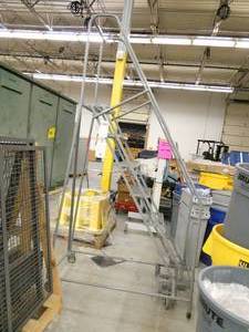7 step stair, 450 lb capacity
