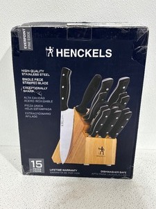 Henckels 15 Piece Knife and Block Set