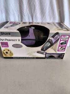 Pet Perfect II - 18Watt cordless hand vac