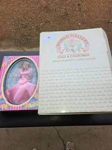 Vintage World Gallery & Vanna Doll (New in Package)
