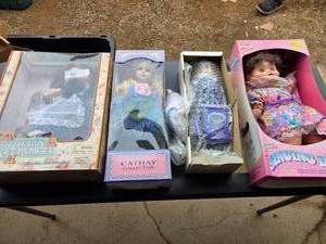 4- Vintage Dolls (New In Package)