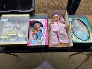 4- Vintage Dolls (New In Package)