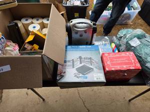 Lot of HouseHoldOffice Items