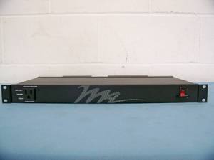 Middle Atlantic, Rack Mountable, 15 Amp, 8-Outlet, Power Center  Power Strip