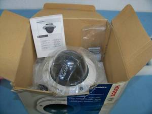 Bosch FlexiDome XT (VDC-455V09-20S) Vandal-resistant Fixed Dome Color Security  Surveillance Camera - in Original Box