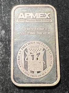 1 TROY OZ .999 FINE SILVER APMEX BAR