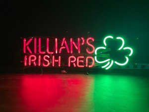Killians Red with shamrock neon sign