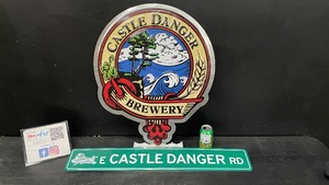 Lot of 2 tin tackers Castle Danger Rd street sign and