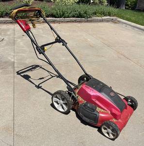 G - Craftsman 21 Electric Lawn Mower With Grass Bag Model 138.37097