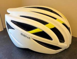 E - Sena Smart Cycling Helmet Size L