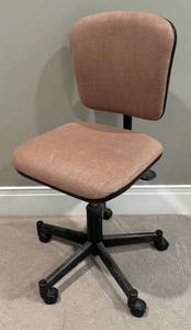 LL - Adjustable Office Chair