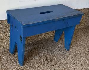 G - Vintage Blue Bench